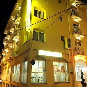 placa-vella.catalonia-hotels.com/